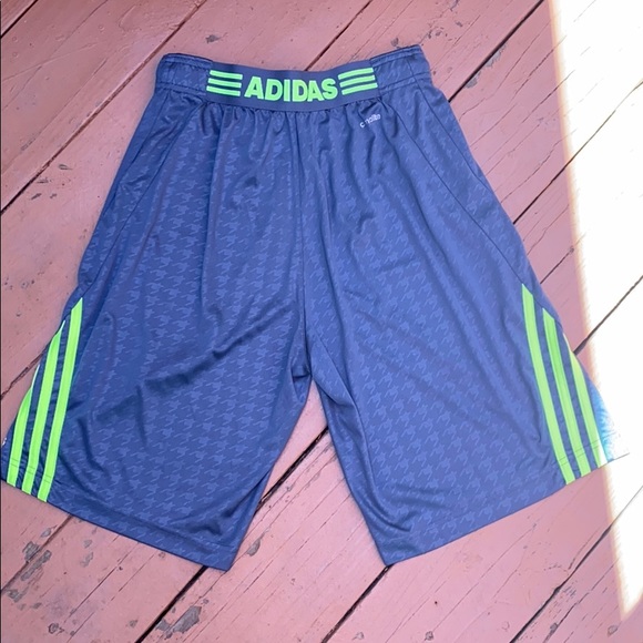 ADIDAS men Grey and Green Athletic Shorts size small - Picture 2 of 6